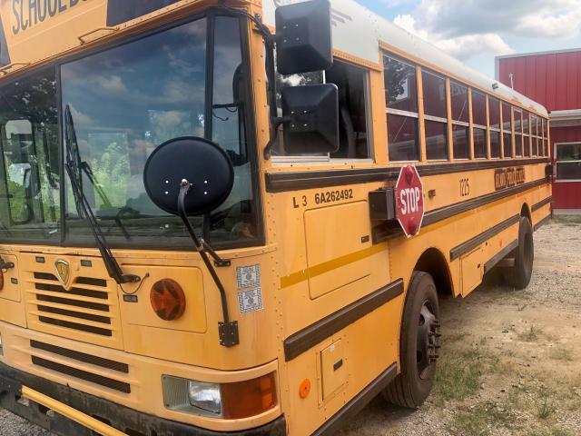 4DRBVAAN56A262492 - 2006 IC CORPORATION 3000 黄色 照片 1