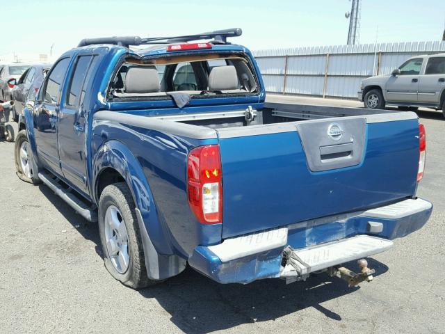 1N6AD07U05C435346 - 2005 NISSAN FRONTIER C BLUE photo 3