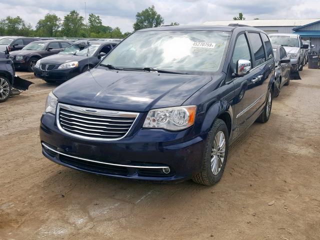 2C4RC1CG4DR697150 - 2013 CHRYSLER TOWN & COU BLUE photo 2