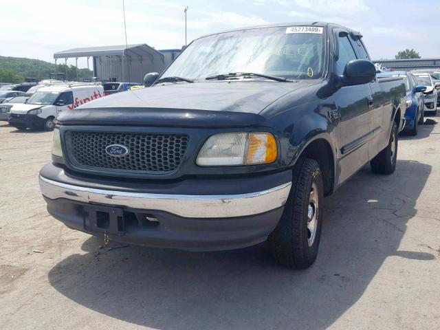 1FTZX17221NB75600 - 2001 FORD F150 GREEN photo 2