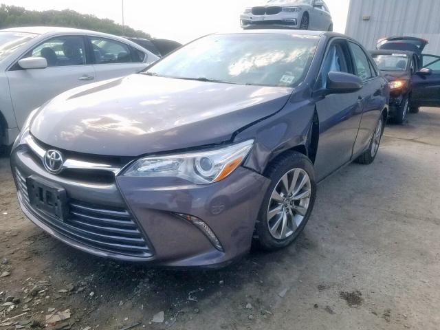 4T1BF1FK3FU899214 - 2015 TOYOTA CAMRY LE GRAY photo 2