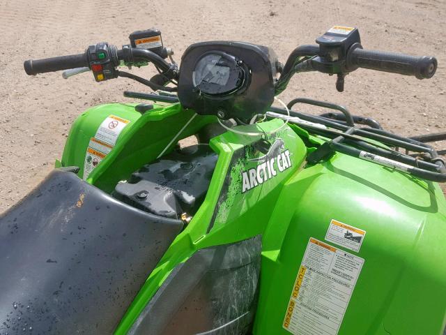 4UF11ATV7BT202066 - 2011 ARCTIC CAT 550 H1 GREEN photo 5