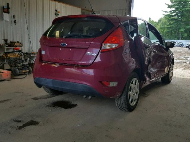 3FADP4EJ9BM159272 - 2011 FORD FIESTA SE MAROON photo 4