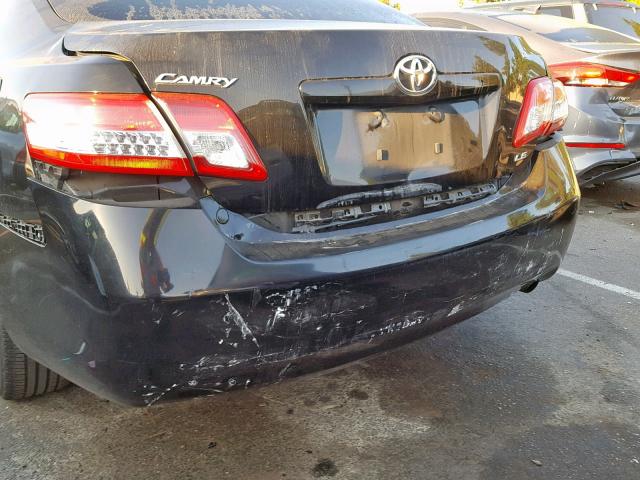 4T1BF3EK4BU165768 - 2011 TOYOTA CAMRY BASE BLACK photo 9