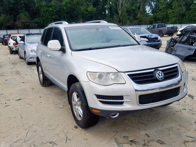 WVGBE77L19D007365 - 2009 VOLKSWAGEN TOUAREG 2 SILVER photo 1