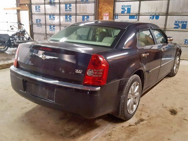 2C3KA33V49H543993 - 2009 CHRYSLER 300 LIMITE BLACK photo 4