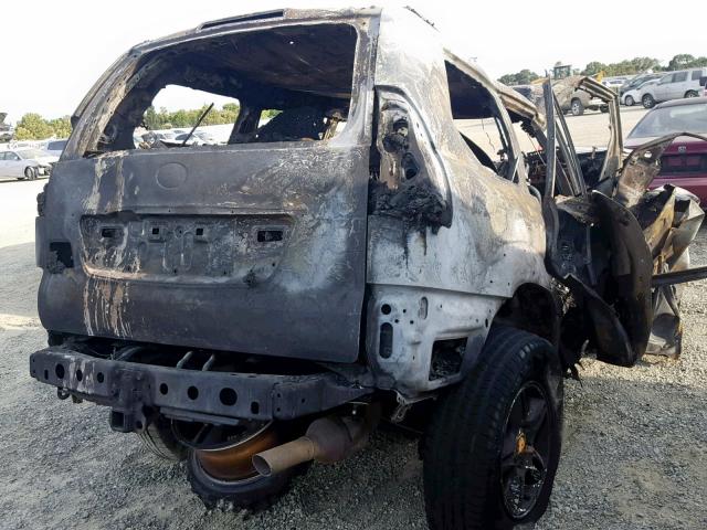 JTJBT20XX30004440 - 2003 LEXUS GX 470 BURN photo 4