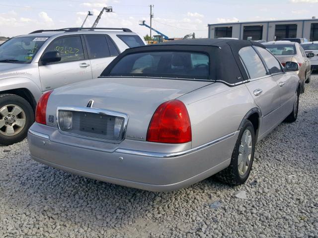 1LNHM83WX3Y627179 - 2003 LINCOLN TOWN CAR C BEIGE photo 4