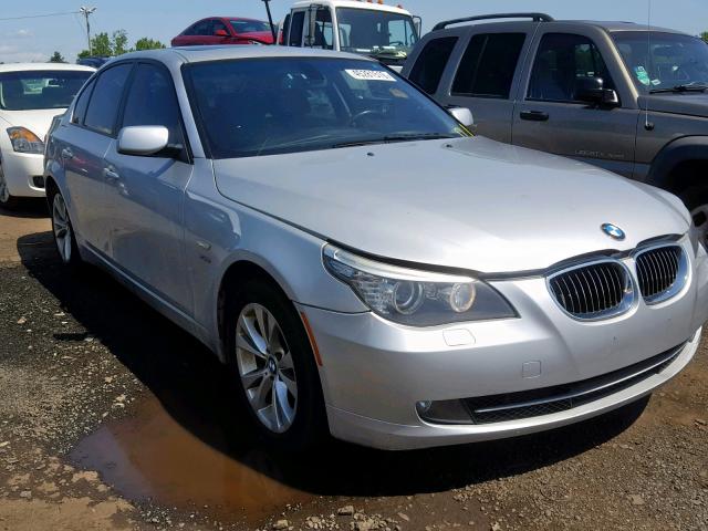 WBANV93599C133187 - 2009 BMW 535 XI SILVER photo 1