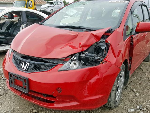 JHMGE8H38DC079255 - 2013 HONDA FIT RED photo 9