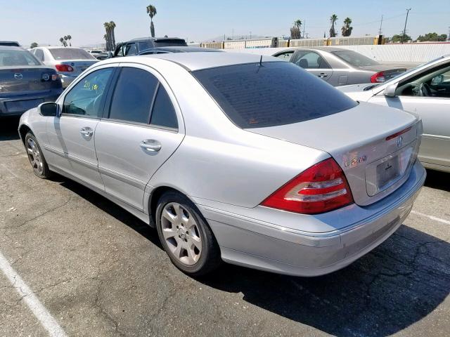 WDBRF61JX5F581011 - 2005 MERCEDES-BENZ C 240 SILVER photo 3