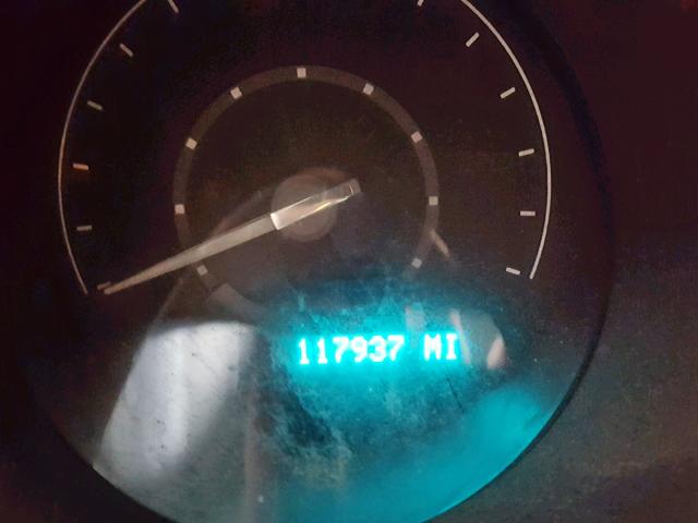 1G1ZC5E06AF210081 - 2010 CHEVROLET MALIBU 1LT SILVER photo 8