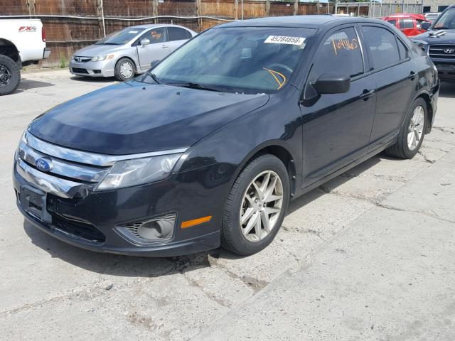 3FAHP0GA9BR256546 - 2011 FORD FUSION S BLACK photo 2