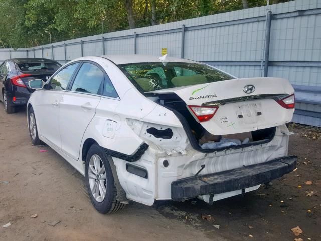 5NPEB4AC2BH264097 - 2011 HYUNDAI SONATA GLS WHITE photo 3