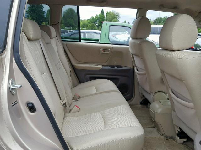 JTEHD21AX40028643 - 2004 TOYOTA HIGHLANDER BEIGE photo 6