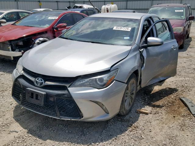 4T1BF1FK2GU195071 - 2016 TOYOTA CAMRY LE SILVER photo 2