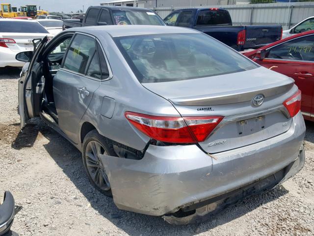 4T1BF1FK2GU195071 - 2016 TOYOTA CAMRY LE SILVER photo 3