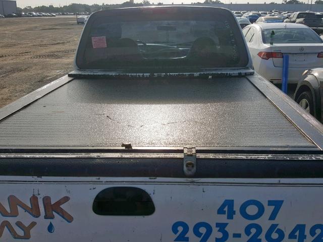 2FTRX17284CA14002 - 2004 FORD F-150 HERI WHITE photo 6