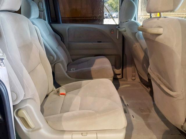 5FNRL382X6B065096 - 2006 HONDA ODYSSEY LX GRAY photo 6