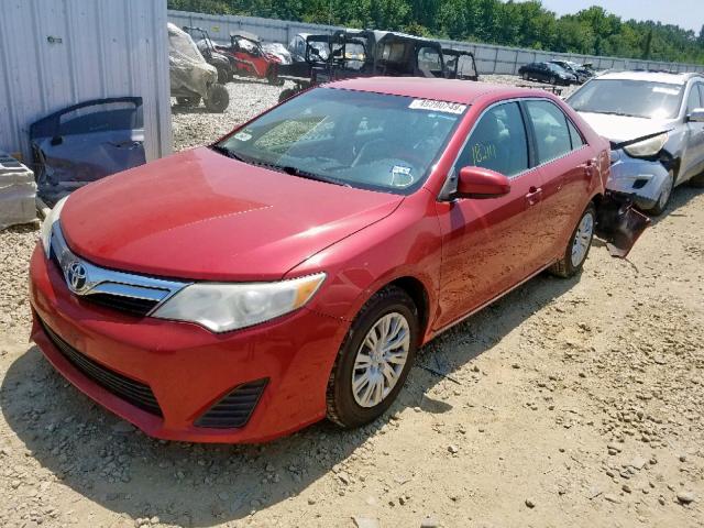 4T4BF1FKXCR199174 - 2012 TOYOTA CAMRY BASE RED photo 2