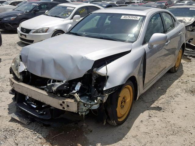 JTHCK262665002020 - 2006 LEXUS IS 250 SILVER photo 2