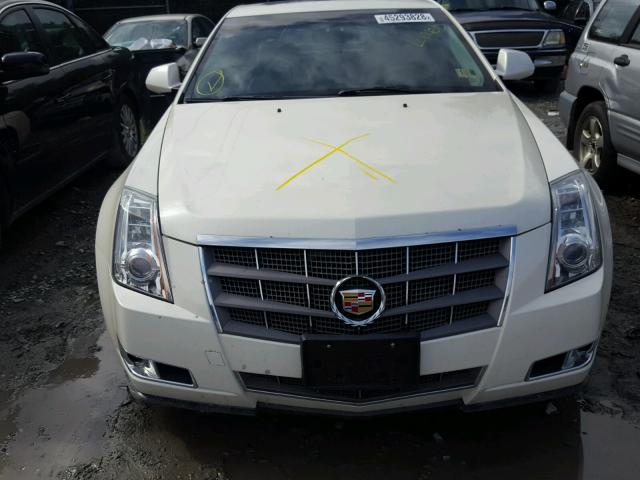 1G6DM5EGXA0117033 - 2010 CADILLAC CTS PERFOR WHITE photo 9