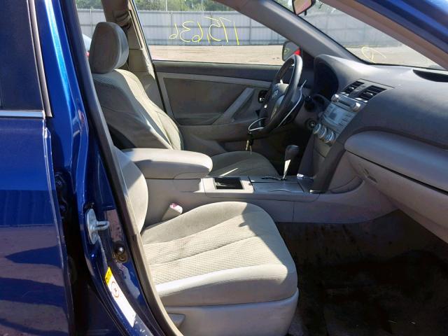 JTNBE46KX73117115 - 2007 TOYOTA CAMRY CE BLUE photo 5