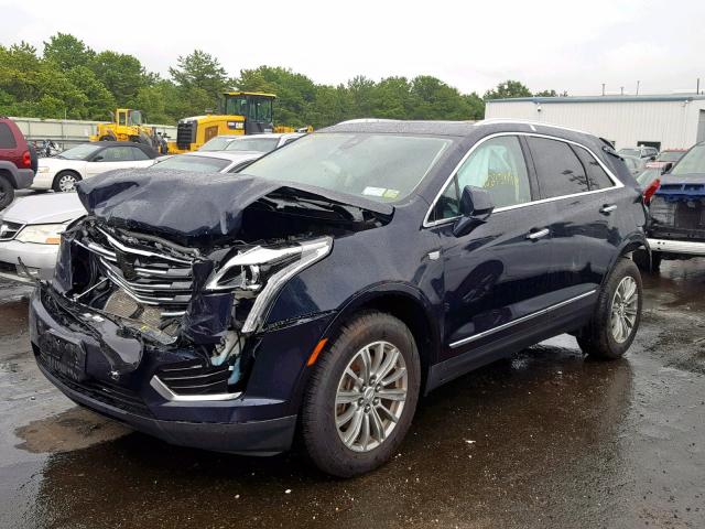 1GYKNBRS3HZ118488 - 2017 CADILLAC XT5 LUXURY BLUE photo 2