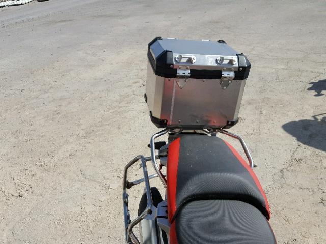 WB10A1200HZ898412 - 2017 BMW R1200 GS A RED photo 6