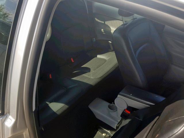 3VWDD21C7YM461826 - 2000 VOLKSWAGEN NEW BEETLE SILVER photo 6