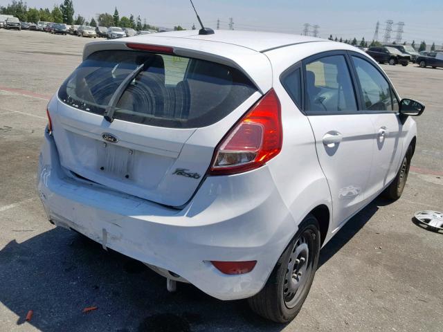 3FADP4TJ6FM111608 - 2015 FORD FIESTA S WHITE photo 4