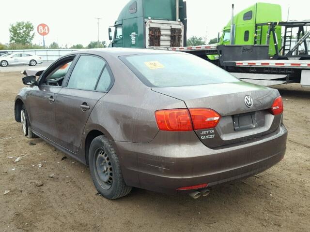 3VW2K7AJ0BM334884 - 2011 VOLKSWAGEN JETTA BASE BROWN photo 3