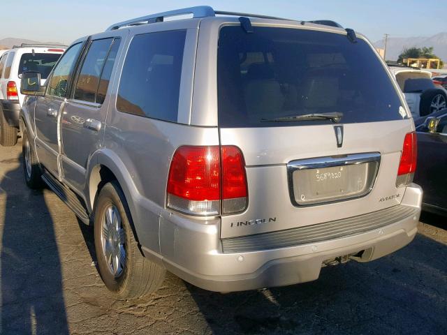 5LMEU68H73ZJ27456 - 2003 LINCOLN AVIATOR 银色 照片 3