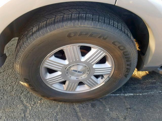 5LMEU68H73ZJ27456 - 2003 LINCOLN AVIATOR 银色 照片 9