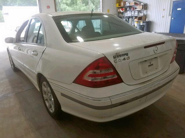 WDBRF61J75F559774 - 2005 MERCEDES-BENZ C 240 WHITE photo 3