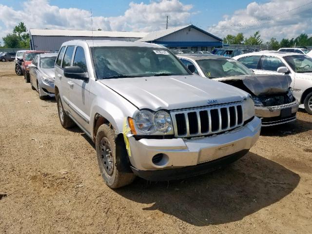 1J8GS48K67C624005 - 2007 JEEP GRAND CHER SILVER photo 1