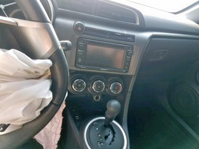 JTKJF5C79FJ010871 - 2015 TOYOTA SCION TC ნაცრისფერი ფოტო 9