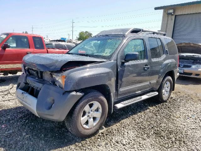 5N1AN0NW2DN811435 - 2013 NISSAN XTERRA X GRAY photo 2