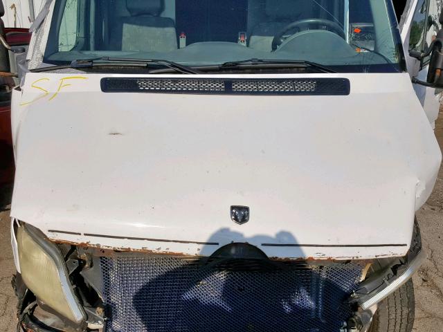 WD0PD644255803039 - 2005 DODGE SPRINTER 2 WHITE photo 7