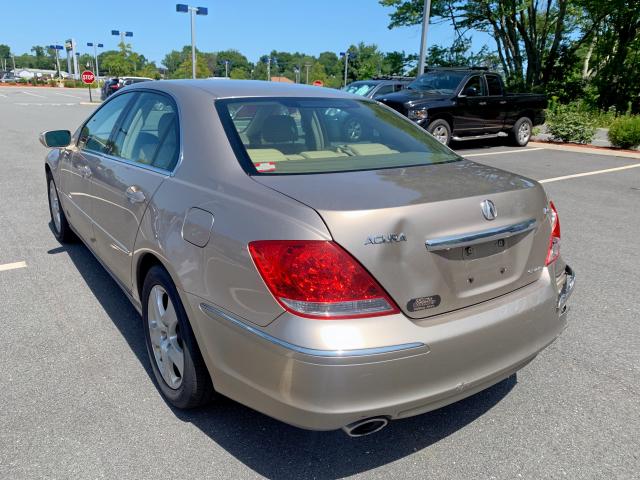 JH4KB16618C001395 - 2008 ACURA RL TAN photo 4