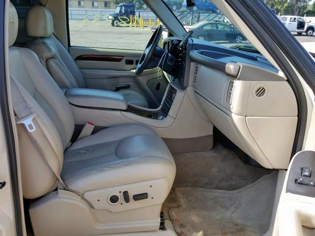 1GYEK63N34R128545 - 2004 CADILLAC ESCALADE L CREAM photo 5