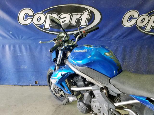 JKAEREC149DA30635 - 2009 KAWASAKI ER650 C BLUE photo 5