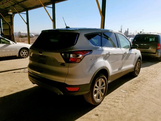 1FMCU9GD9HUE24534 - 2017 FORD ESCAPE SE WHITE photo 4