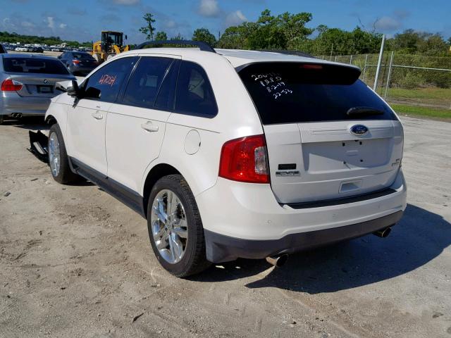 2FMDK3J99CBA02113 - 2012 FORD EDGE SEL WHITE photo 3