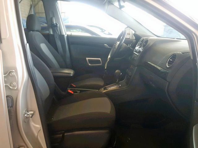 3GNAL2EK2DS641402 - 2013 CHEVROLET CAPTIVA LS 银色 照片 5