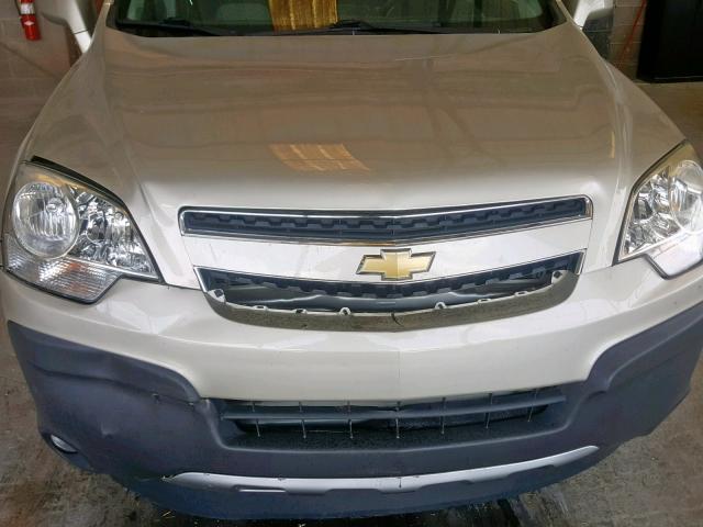 3GNAL2EK2DS641402 - 2013 CHEVROLET CAPTIVA LS 银色 照片 9