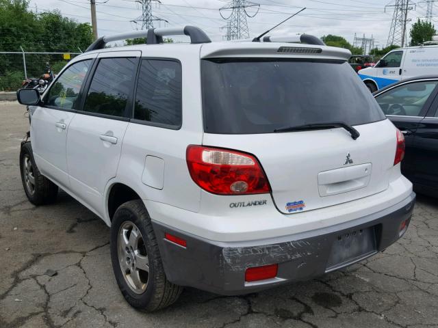 JA4LX31F26U052416 - 2006 MITSUBISHI OUTLANDER WHITE photo 3