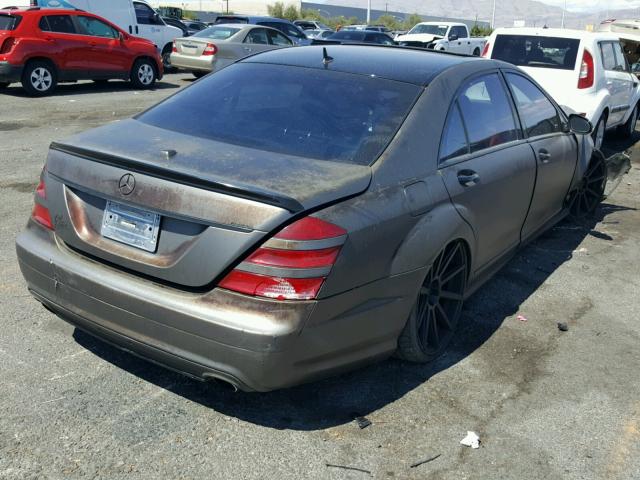 WDDNG71X17A057176 - 2007 MERCEDES-BENZ S 550 CHARCOAL photo 4