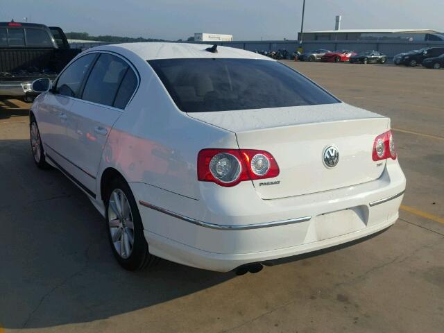 WVWJK9AN4AE162649 - 2010 VOLKSWAGEN PASSAT KOM WHITE photo 3