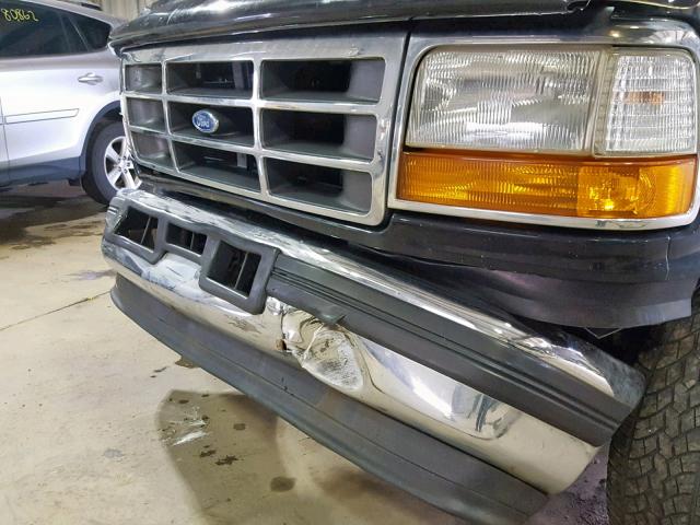 1FMEU15H2TLA74744 - 1996 FORD BRONCO U10 BLACK photo 9